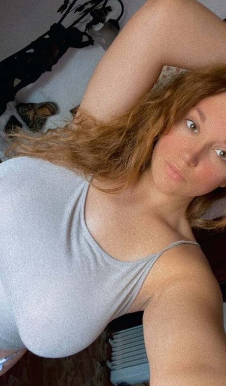 Carmen Curvy