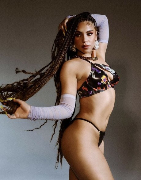 Makayla London