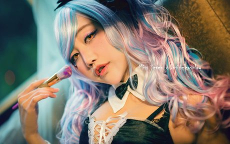Miss Seven