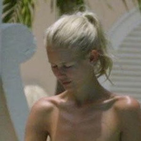 Claudia Schiffer