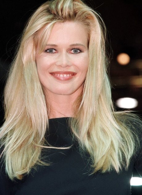 Foto di nudo di fuga di OnlyFans di Claudia Schiffer