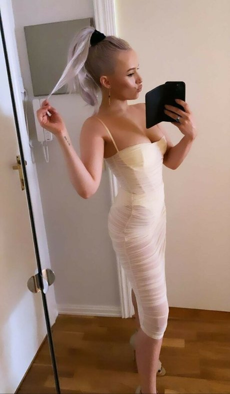 Alaston vuotanut OnlyFans-kuva Sonyatheevil