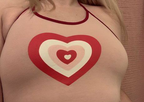 Обнаженная фотография утечки OnlyFans от Llywmiller