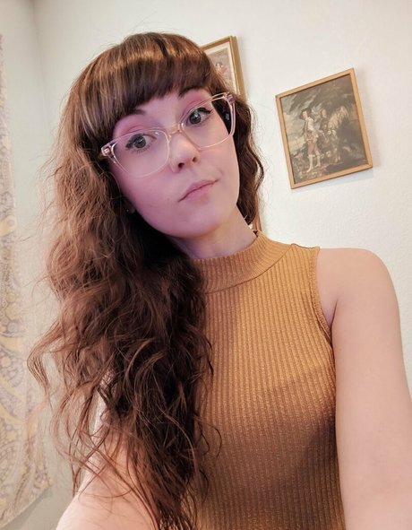 Naken läckt OnlyFans-bild av Skirtzzz