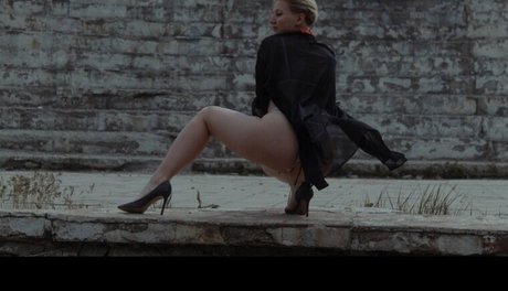 Naakte gelekte OnlyFans-foto van Bellajoness