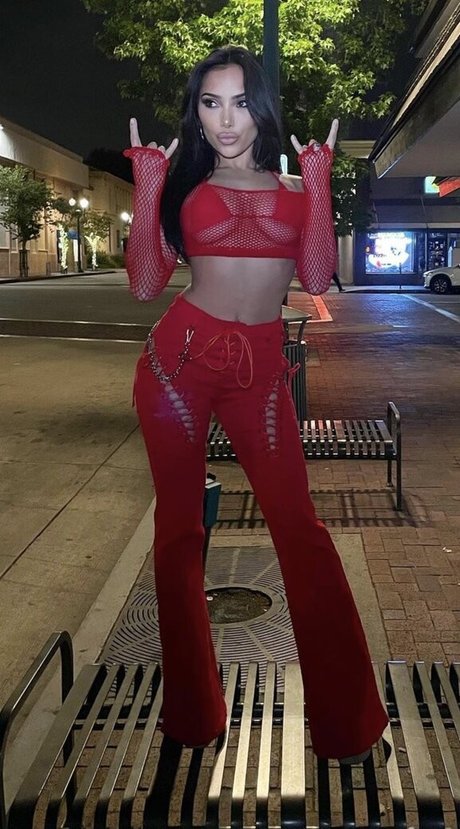 Racquel Symons OnlyFans 유출 누드 사진
