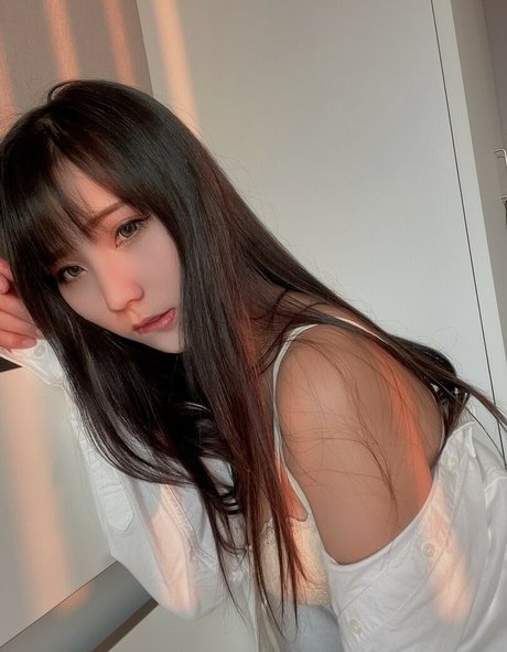 Naakte gelekte OnlyFans-foto van Anita Feifei11111