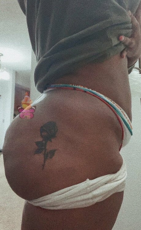 Naken läckt OnlyFans-bild av Moodyvirgo777