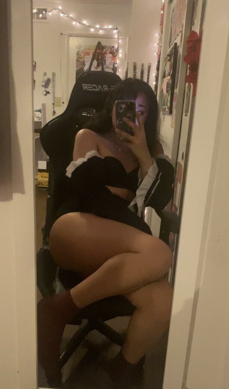 Naken läckt OnlyFans-bild av Urcutesygf