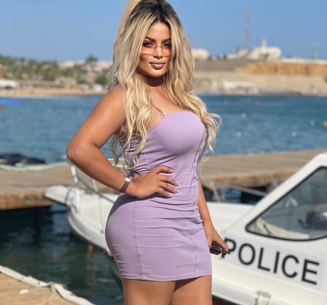 Photo nue de fuite OnlyFans de Deli Sana