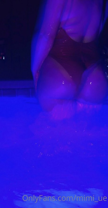 Alaston vuotanut OnlyFans-kuva Mimiue