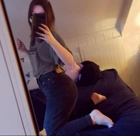 Alaston vuotanut OnlyFans-kuva Jessycookie