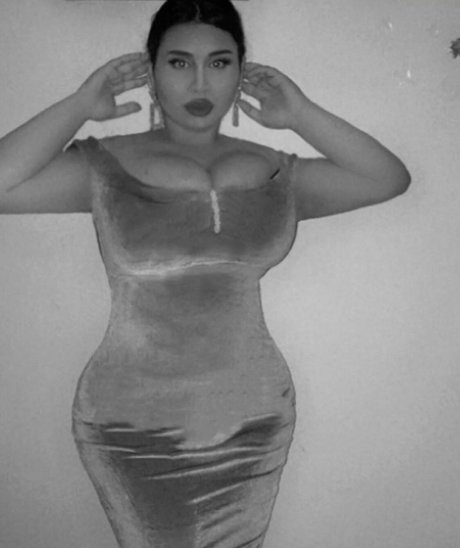 Naakte gelekte OnlyFans-foto van Celjanaaa