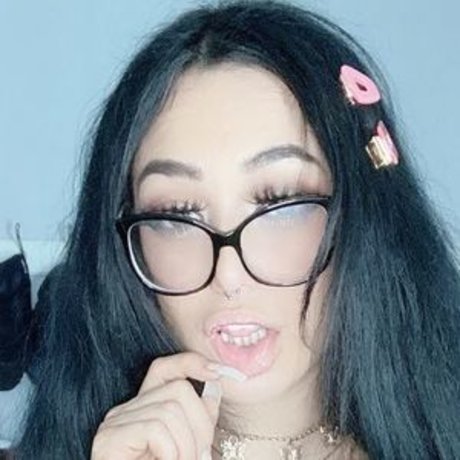 Naken läckt OnlyFans-bild av Daphne Del Rey