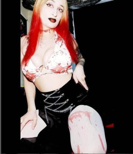 Photo nue de fuite OnlyFans de Thebloodwitch