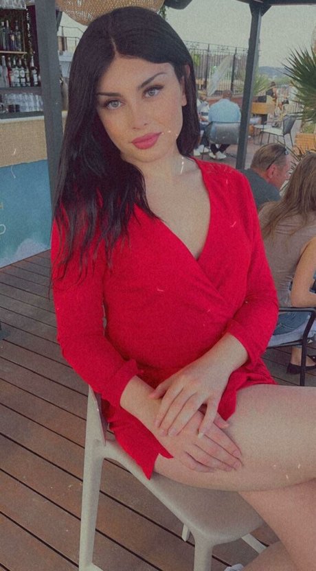 Naken läckt OnlyFans-bild av Ts Lana Rana