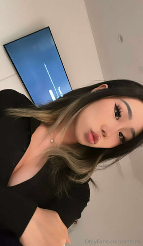 Обнаженная фотография утечки OnlyFans от Waifuo