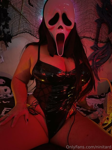 Niniitard