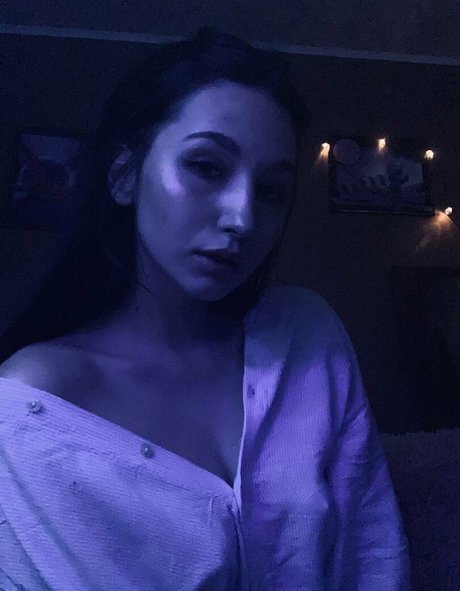 Foto desnuda filtrada de OnlyFans de Cutie Lana