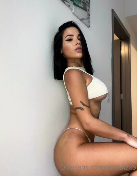 Naken läckt OnlyFans-bild av Izabella