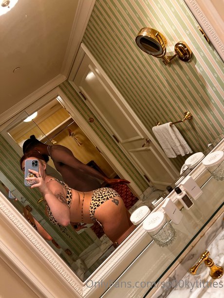 Sp00kytitties