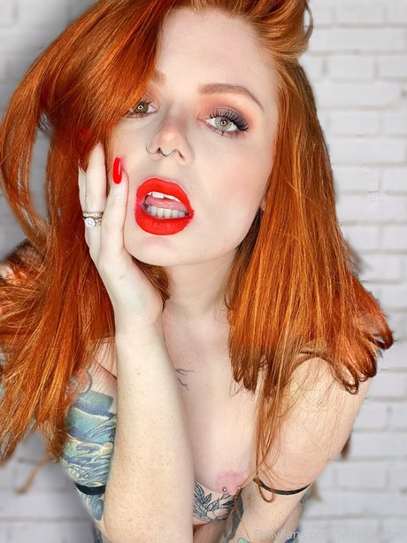 Naken läckt OnlyFans-bild av Jade Heather
