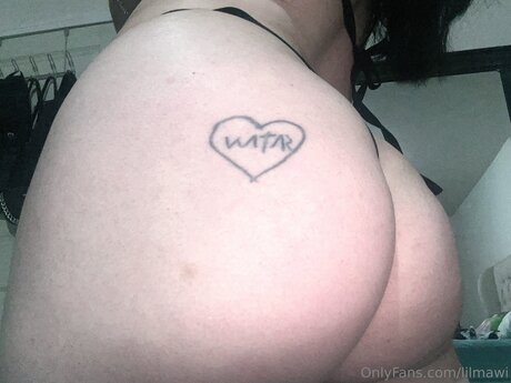 Naken läckt OnlyFans-bild av Womenyun