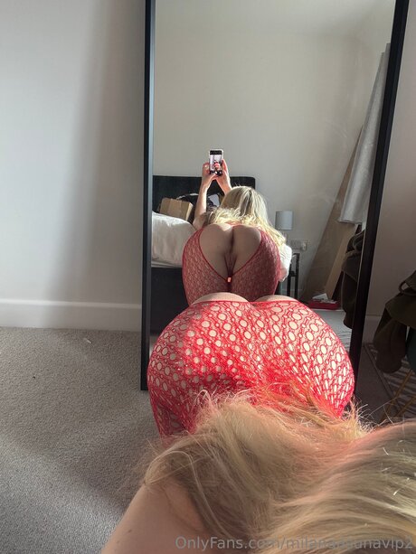 Naken läckt OnlyFans-bild av Milanaasunavip2