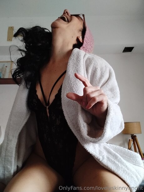 Naken läckt OnlyFans-bild av Sexyskinnyfit
