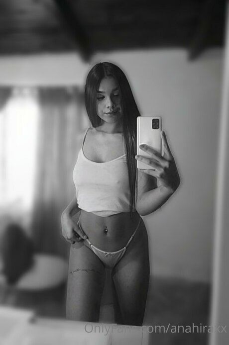 Foto nua vazada do OnlyFans de Realanafox