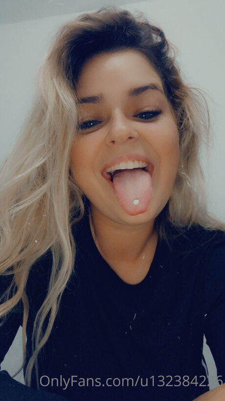Обнаженная фотография утечки OnlyFans от U132384226