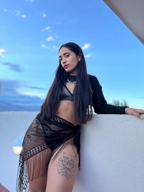 Naken läckt OnlyFans-bild av Giuuuuuuuuuum222