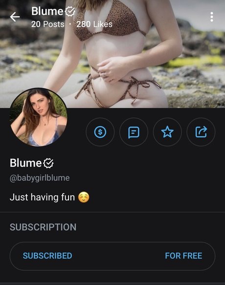 Naken läckt OnlyFans-bild av Blume