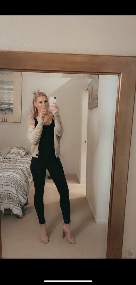 Nicole
