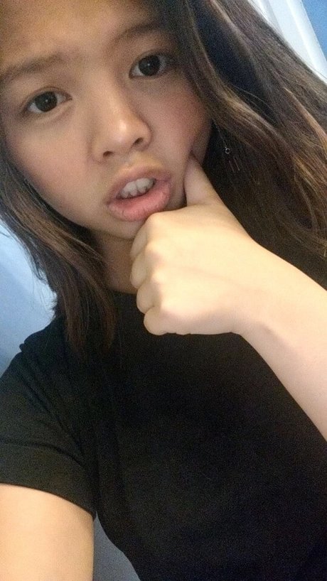 Naken lekkede OnlyFans-bilde av Ivoryxnight