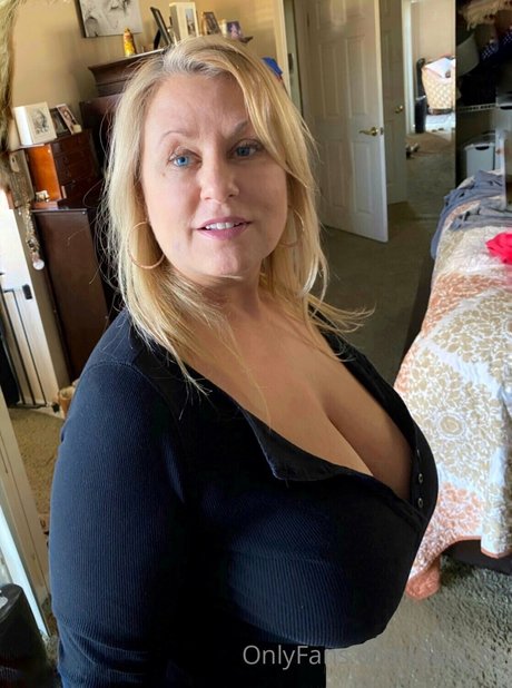 Naken läckt OnlyFans-bild av Dkm65