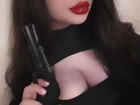 Alasti lekkinud OnlyFans-i pilt Tenshi Rachel