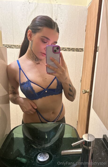 Naken läckt OnlyFans-bild av Misscrystel