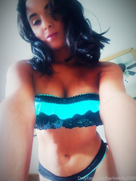 Nahá fotka uniklých OnlyFans od Barbara Savelli