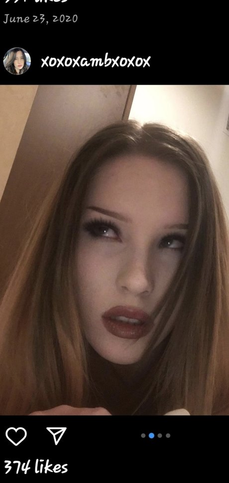 Обнаженная фотография утечки OnlyFans от Angiexoxox
