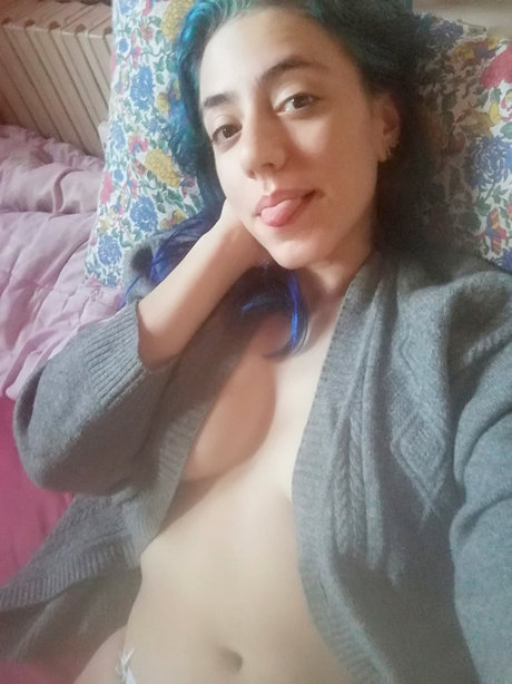 Alasti lekkinud OnlyFans-i pilt Kanchhi