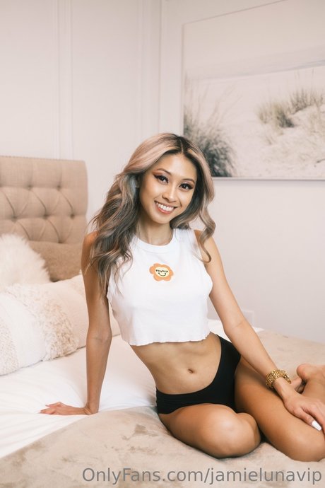 Jamie Luna