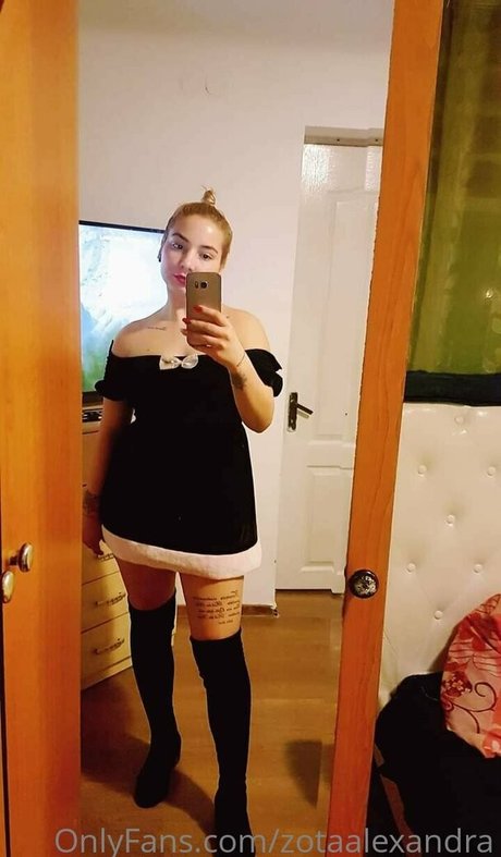 Foto desnuda filtrada de OnlyFans de Zotaalexandra