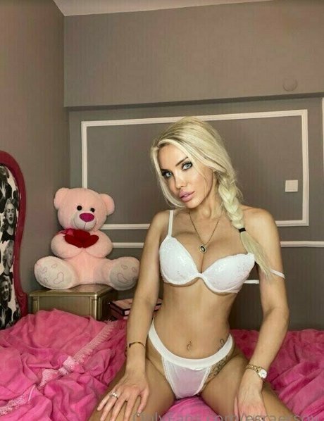 Esra Ersoy