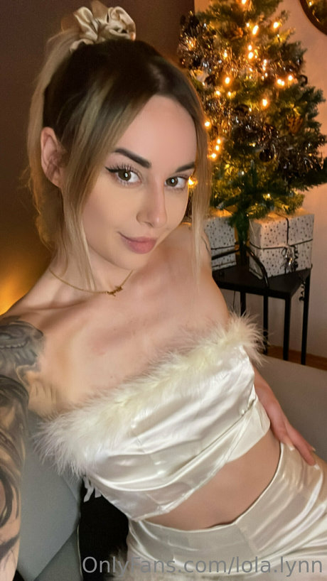 Lola Lynn