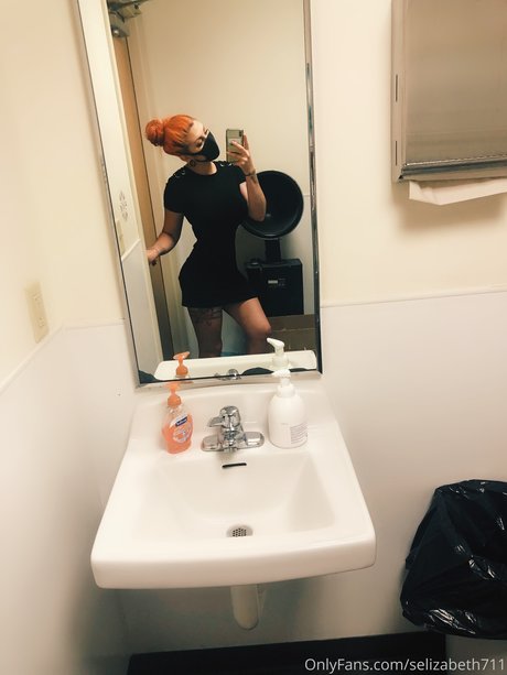 Sarah Elizabeth OnlyFans