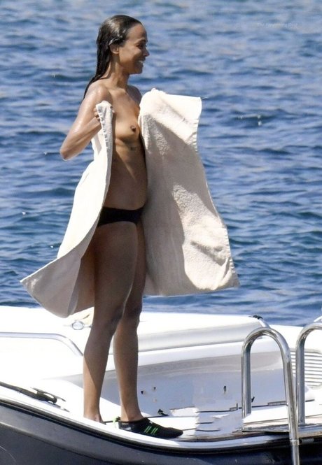 Zoe Saldana