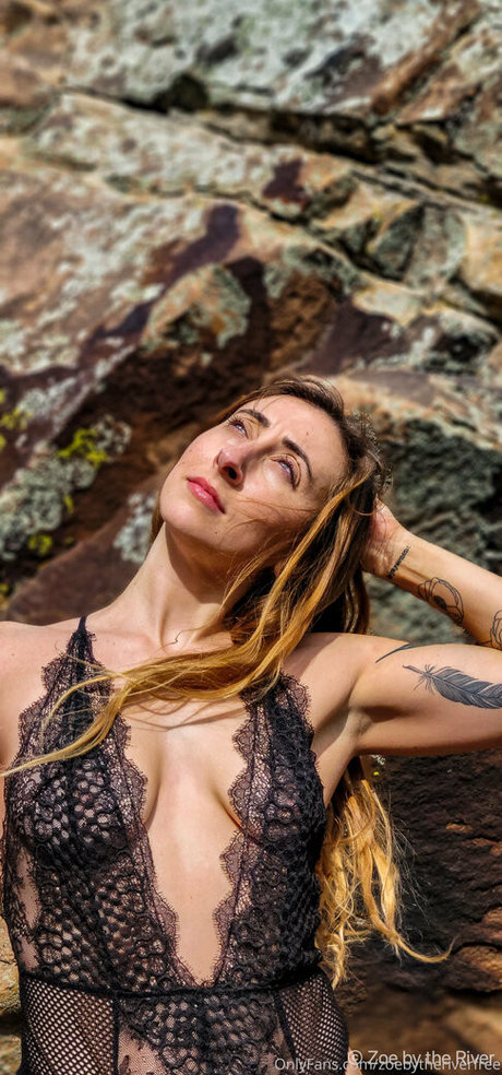 Zoebytheriverfree