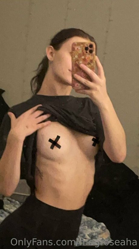 Alaston vuotanut OnlyFans-kuva Meganrosejordan