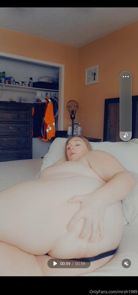 Foto di nudo di fuga di OnlyFans di Mrsh1989